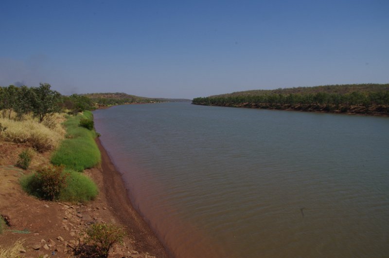 Australia12-034_tifj.jpg - Victoria River - Achtung hiere hat es Salties (Salzwasserkrokodile)