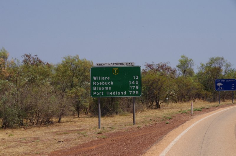 Australia12-101_tifj.jpg - Tja, die Distanzen sind eindrücklich (Willare und Roebuck sind nur Roadhouses)