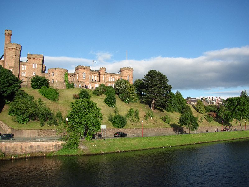 IMG_0637.jpg - Inverness Castle with River Ness